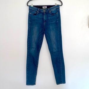 PAIGE Hoxton Ultra Skinny Size 30 Constance wash